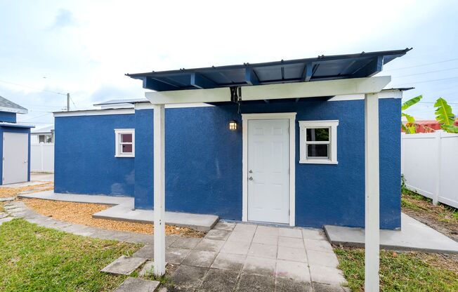 2017 Oceanview Place