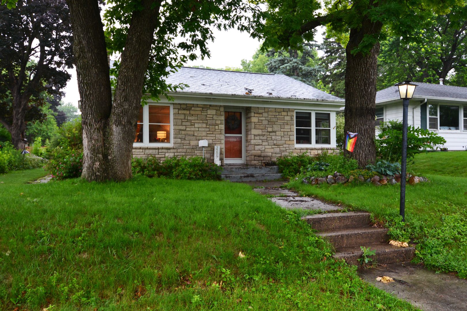 Mid-Century Charm and Comfort with a Sauna!