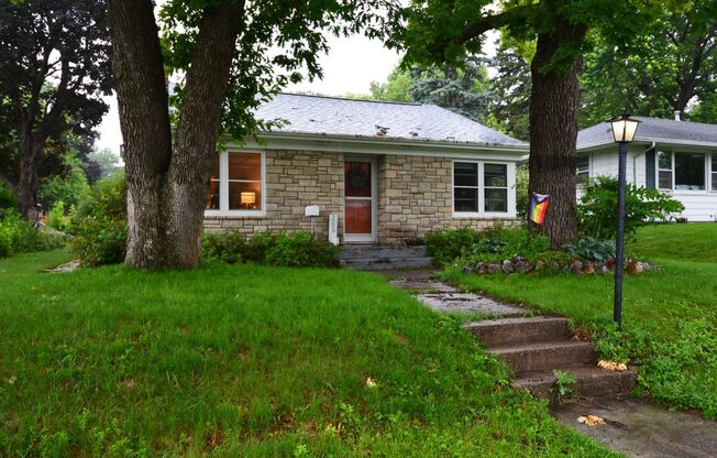 Mid-Century Charm and Comfort with a Sauna!