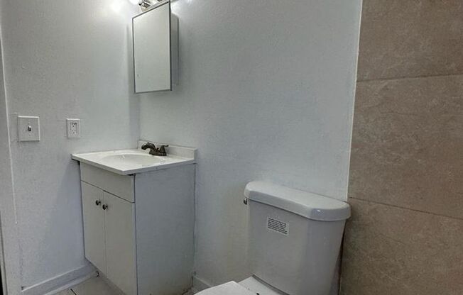 1 bed, 1 bath, 630 sqft, $1,450, Unit 5300-11