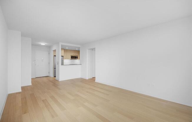 1 Columbus Pl