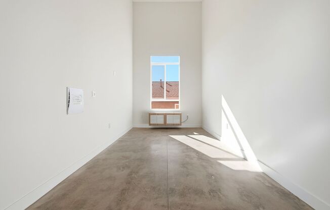 Studio, 1 bath, 320 sqft, $1,911, Unit 202-A