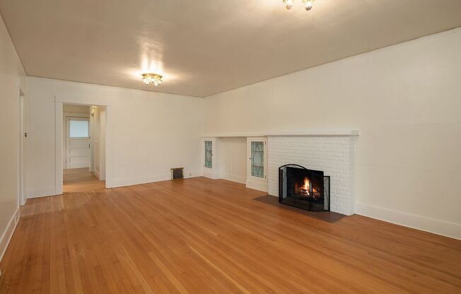 Charming 3 Bedroom In The Heart Of Stadium District