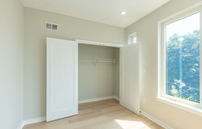 2 beds, 2 baths, 1,800 sqft, $1,795, Unit Unit 2