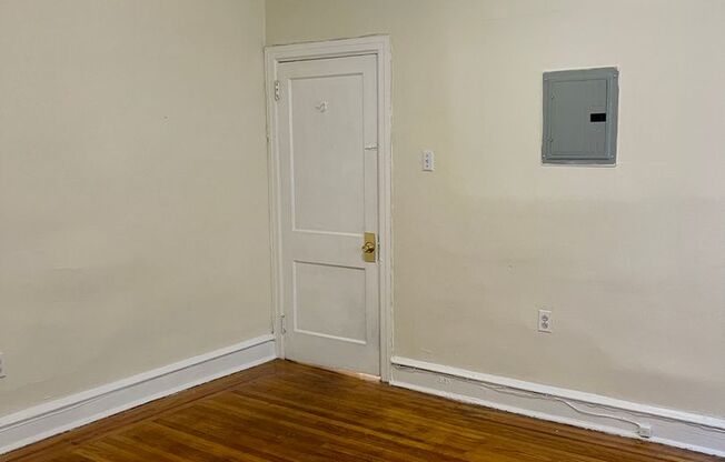 1 bed, 1 bath, 650 sqft, $1,225, Unit 4801-C2