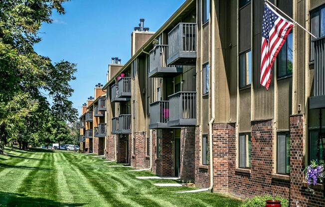 Welcome to Maple View Apartments