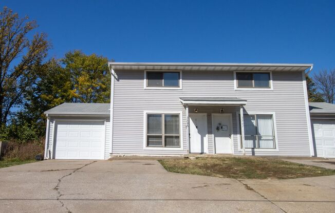 3205-3207 Mexico Gravel Rd