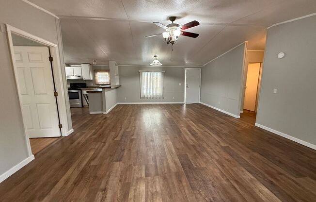 Spacious Country Living!