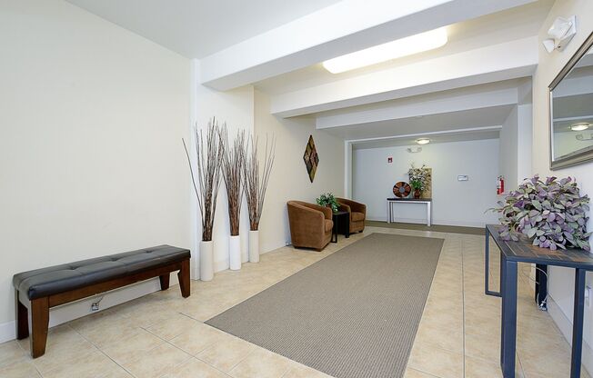 RM Rosemont Apartments