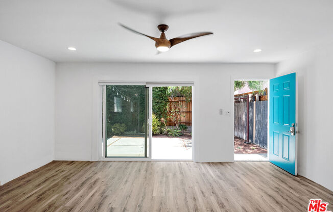12009 CEDAR AVE