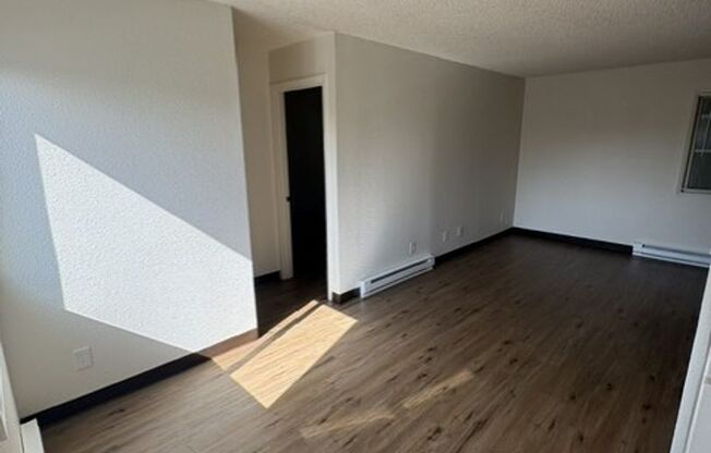 1 bed, 1 bath, 579 sqft, $999, Unit 2530-11