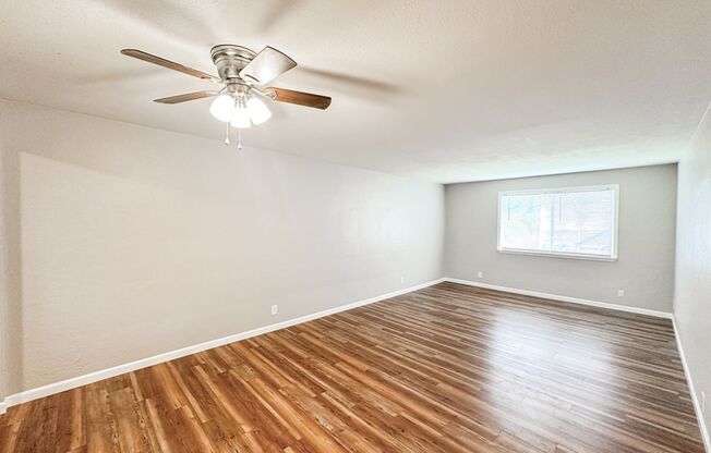 2 beds, 1 bath, 780 sqft, $1,200, Unit SC821