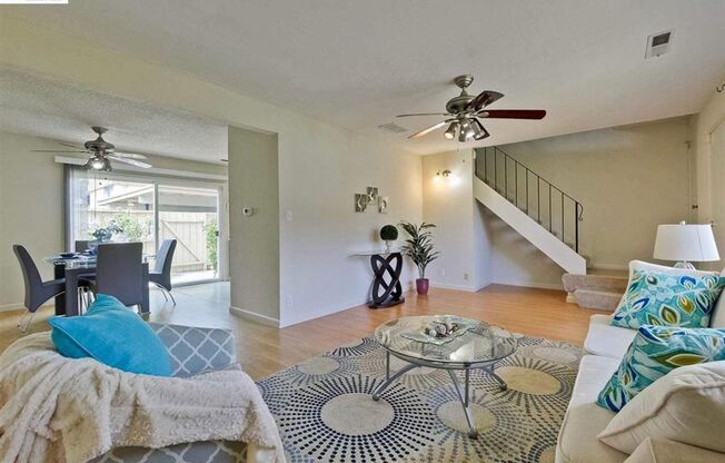 COMING SOON! | $2,890 / 3 BR - GORGEOUS TOWN HOME IN NORTHGATE AREA OF FREMONT!