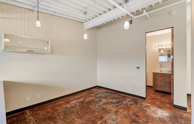 1 bed, 2 baths, $1,750, Unit 409
