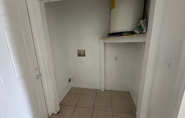 6 beds, 2 baths, $2,100