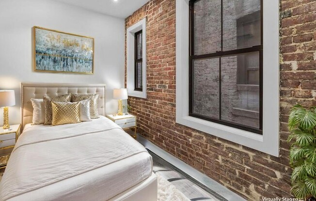 2 beds, 1 bath, $4,700, Unit 1C