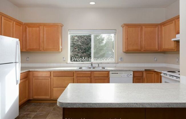 Beautiful SE Portland Three Bedroom Townhome!