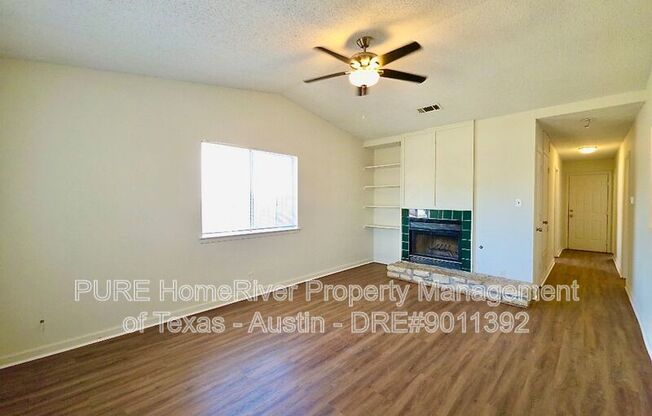 801 COUNTRY AIRE DR
