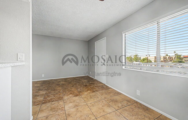 1 bed, 1 bath, $699, Unit 107