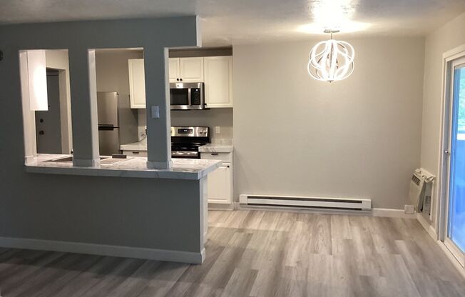 BEAUTIFUL - NEWLY REMODELED 2 BEDROOM/1 BATH CONDO UPSTAIRS UNIT