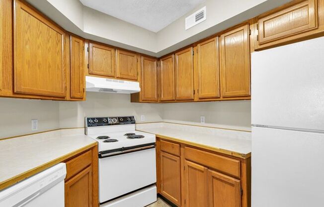 1 bed, 1 bath, 625 sqft, $1,069, Unit E13