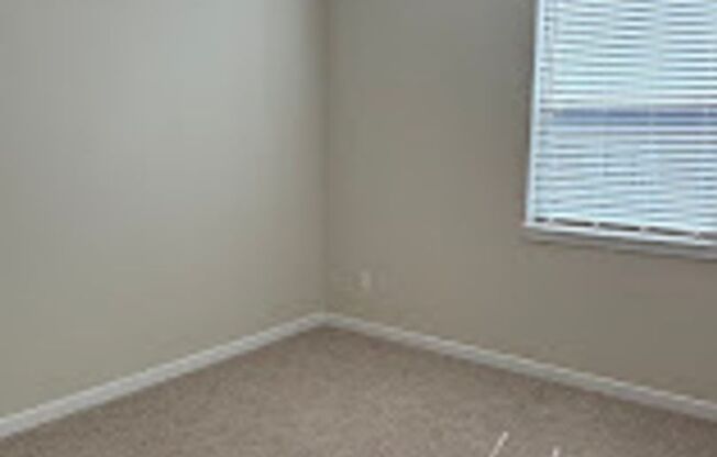 1 bed, 1 bath, 586 sqft, $1,599, Unit 820 #303