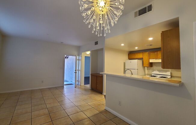 2 beds, 2 baths, $1,300, Unit # 180