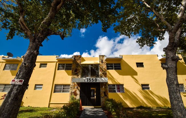 Dixie Apartments