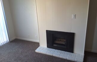 2 beds, 1 bath, 968 sqft, $1,325, Unit 1450-129