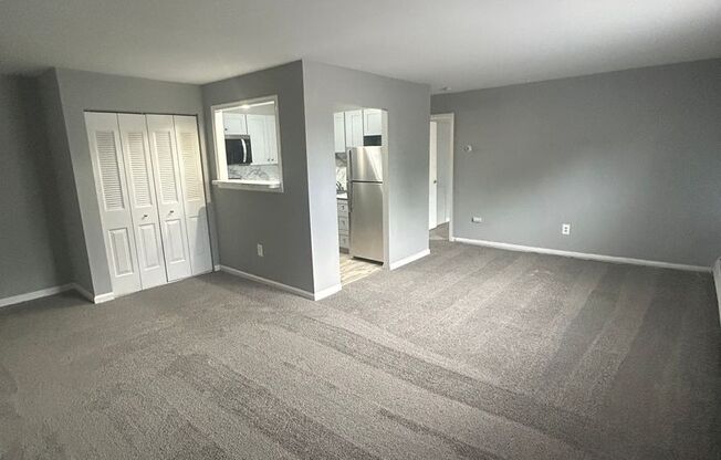 1 bed, 1 bath, 625 sqft, $1,325, Unit C09