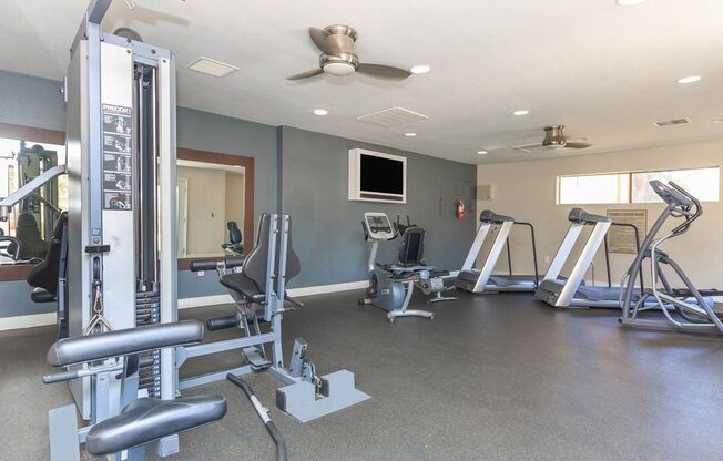 1 bed, 1 bath, 530 sqft, $1,050, Unit 226