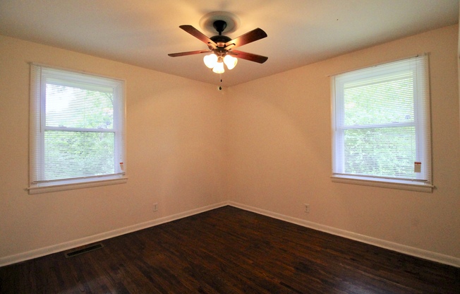 3903 BRICK CHURCH PIKE