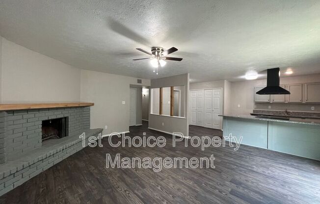 5809 DEERFOOT TRL