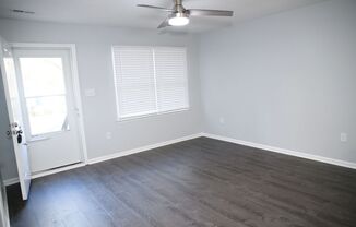 2 beds, 1 bath, $1,350