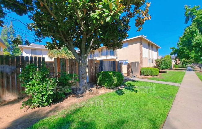 3331 E Sierra Madre Ave
