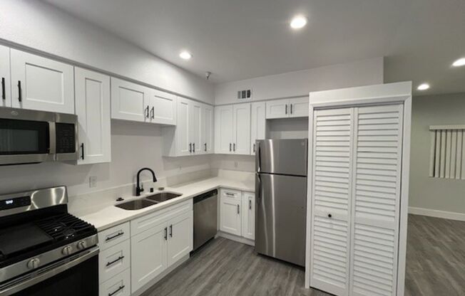 Studio, 1 bath, 610 sqft, $2,198, Unit 109