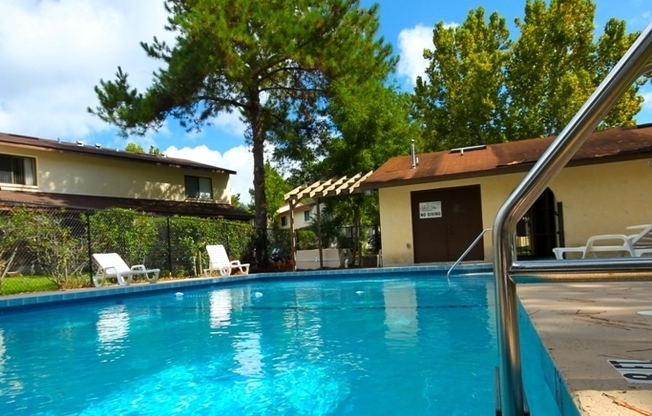 3 beds, 2.5 baths, 1,208 sqft, $1,800, Unit CW1006