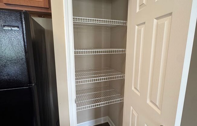 1 bed, 1 bath, 780 sqft, $795, Unit 240-B