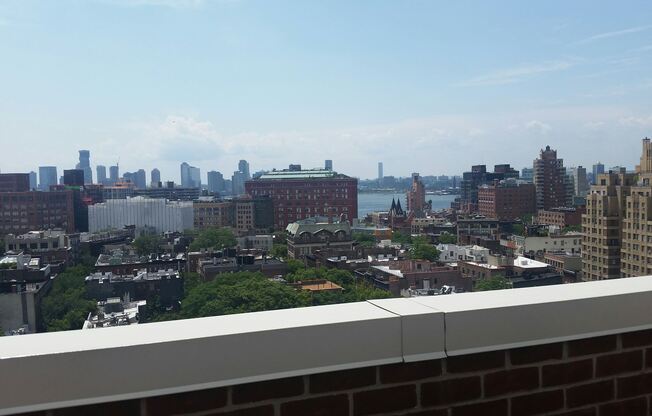 3 SHERIDAN SQ