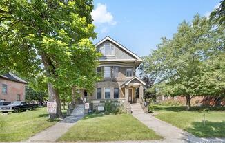 529 E KIRBY ST