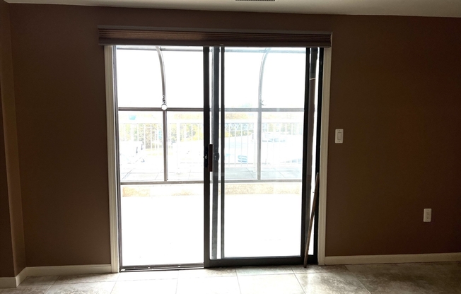 3 beds, 2 baths, 1,644 sqft, $3,800, Unit 711