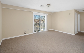 2 beds, 1 bath, 900 sqft, $2,644, Unit 301