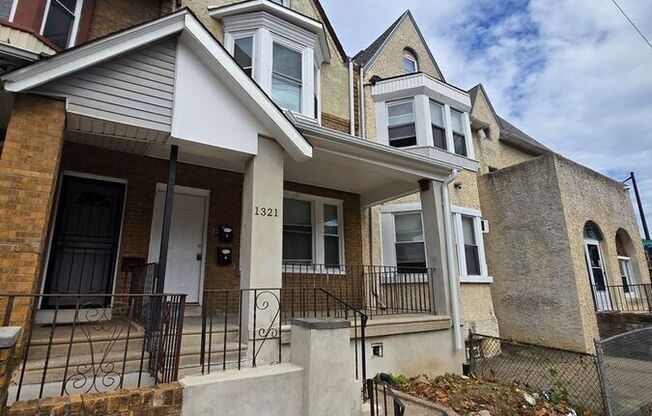 1321 W WINGOHOCKING ST