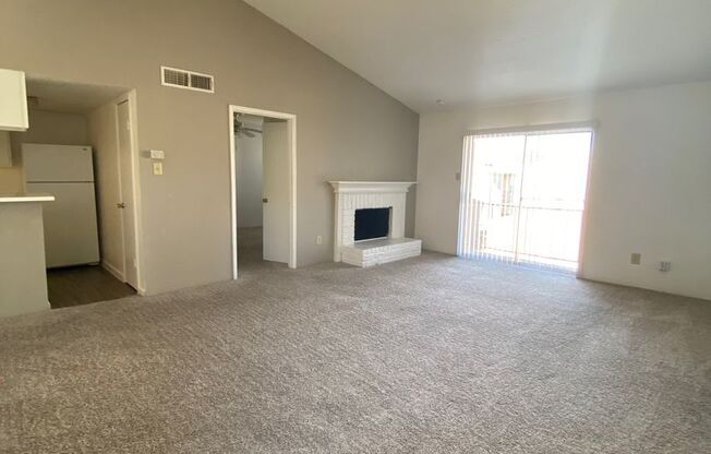 2 beds, 2 baths, 1,003 sqft, $1,050, Unit 1304