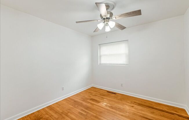 3 beds, 1 bath, $1,997