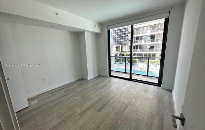 1 bed, 1 bath, 609 sqft, $3,200, Unit 55 SW 9th St # 12-02 (A11678263)