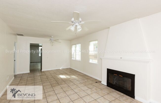 2 beds, 1 bath, 1,100 sqft, $2,988, Unit 4439 Estrella