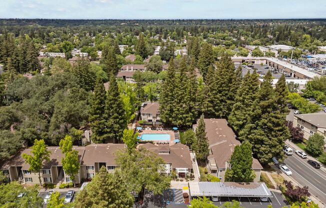 2 beds, 1 bath, 875 sqft, $2,025, Unit 47