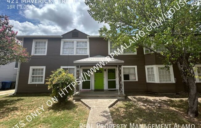 421 MAVERICK ST