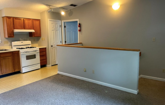 3 beds, 2 baths, $1,860